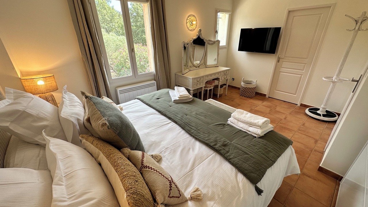 Photo of Bedroom in Gassin