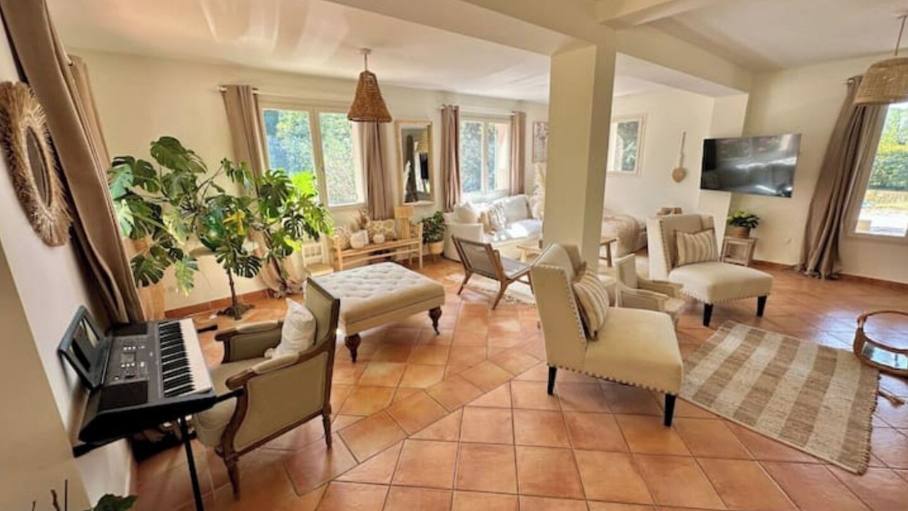 Photo of Others in Gassin