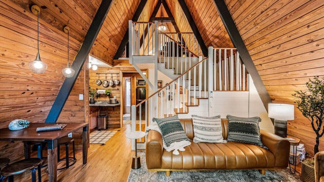 Photo of Livingroom in Young Harris