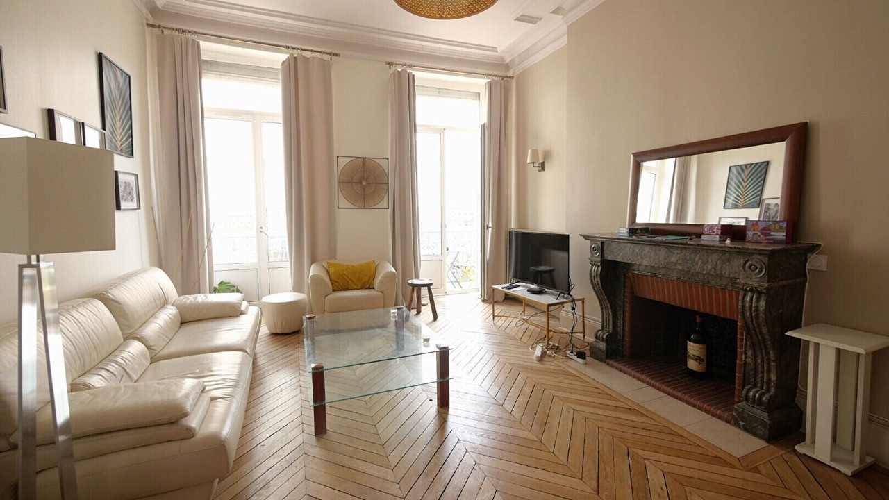 Photo of Livingroom in Downtown Angers