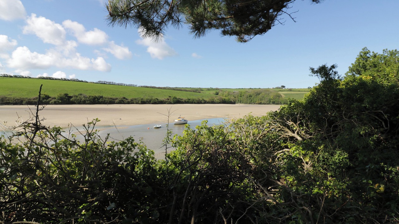 Photo of Others in Crantock