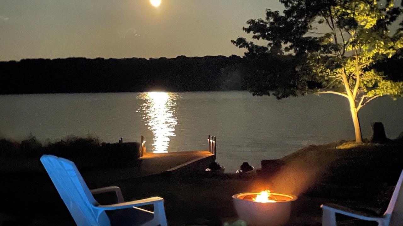 Photo of Outdoor in Howe Island