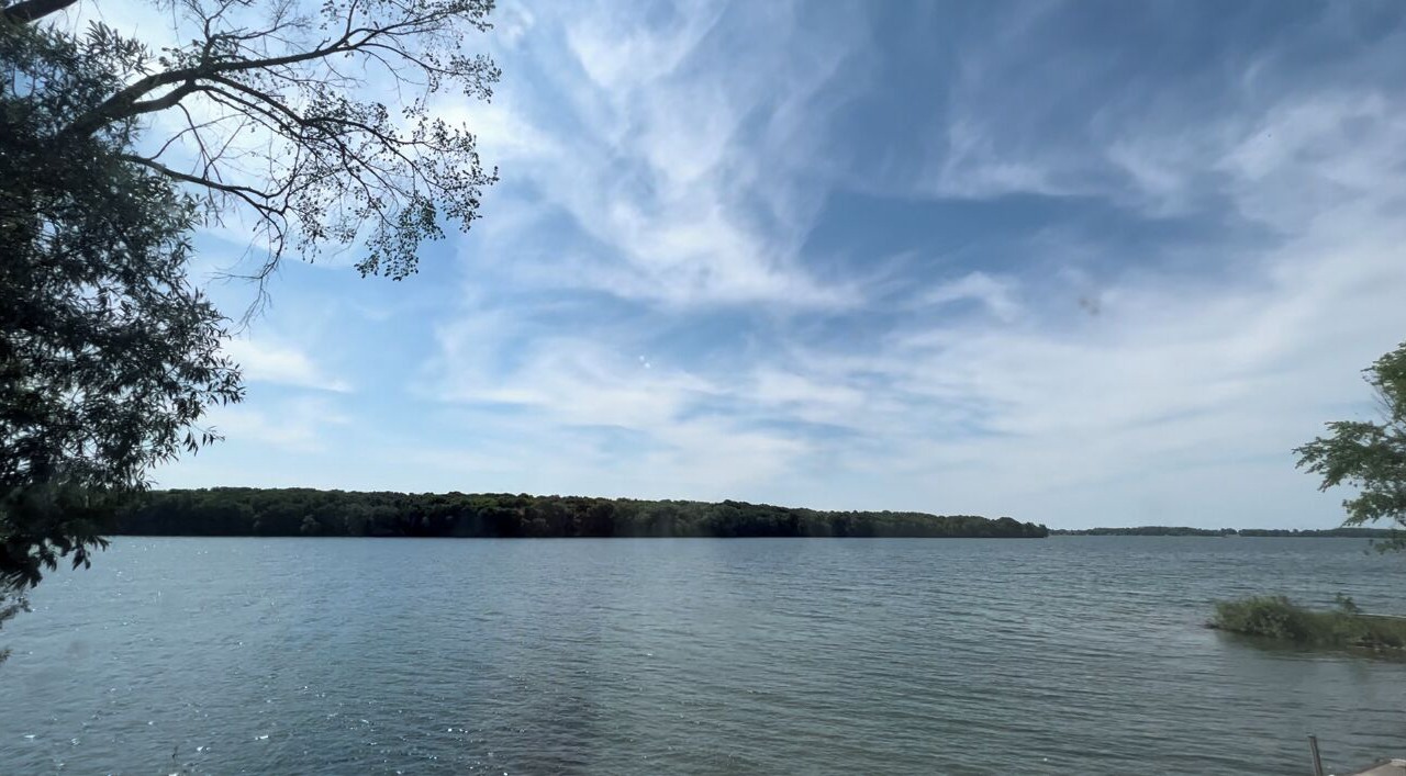 Photo of Others in Howe Island