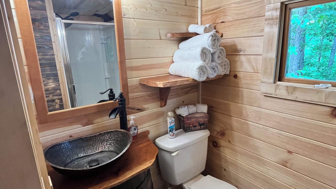 Photo of Bathroom in Sweetwater