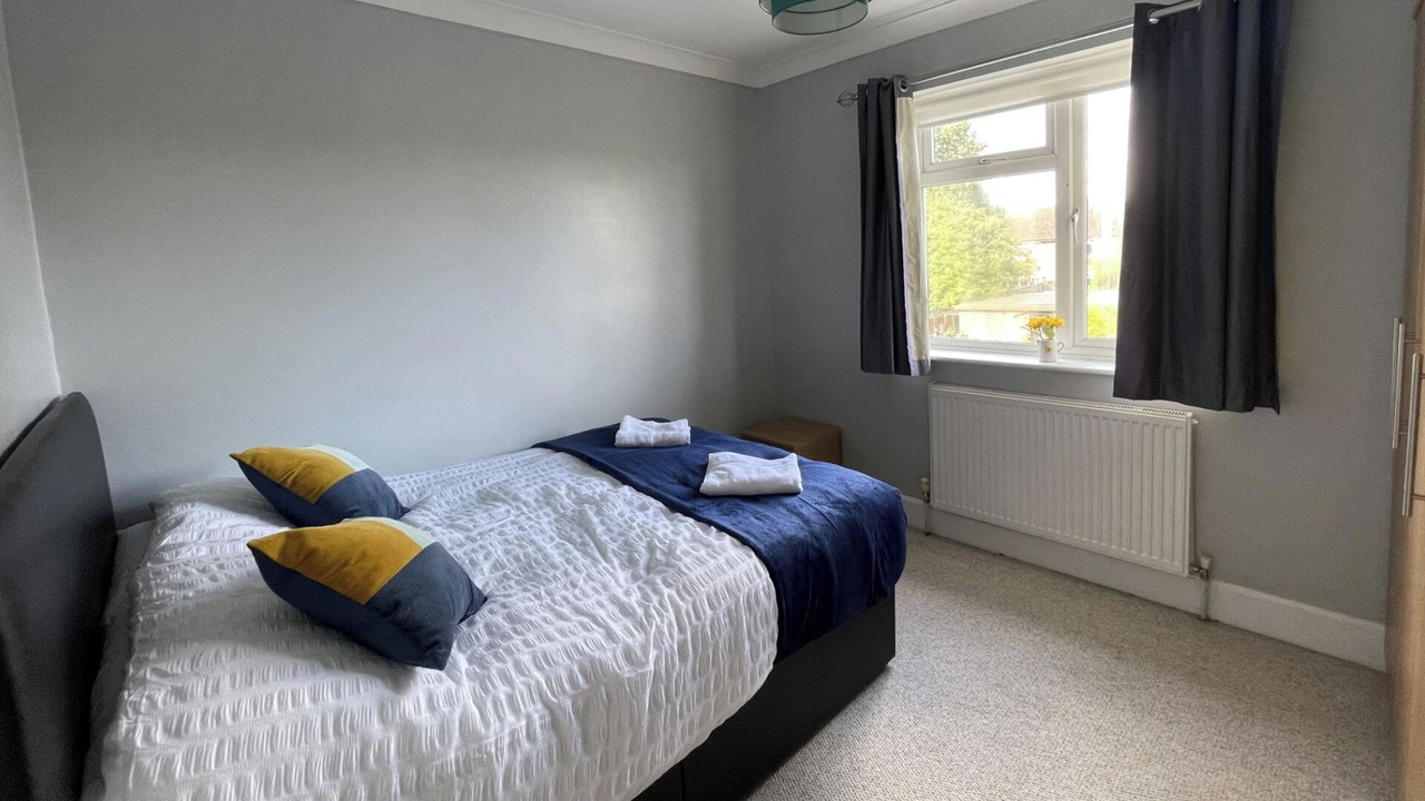 Photo of Others in Luton