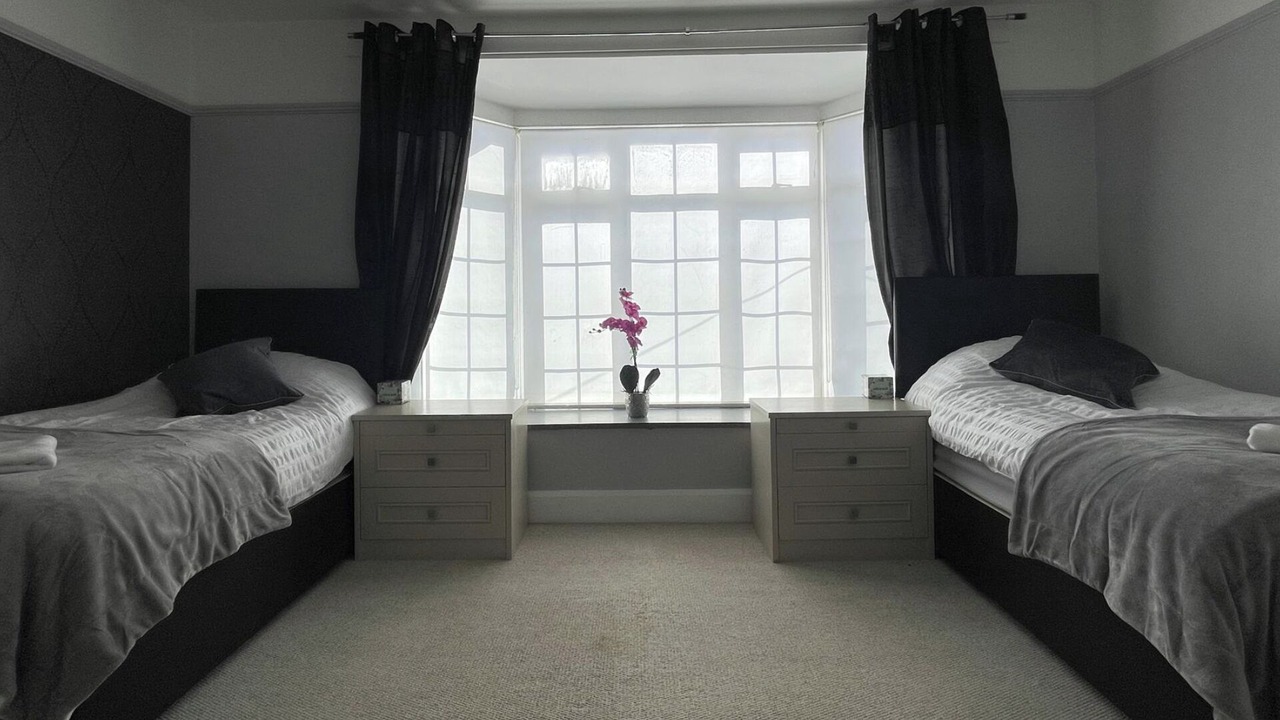 Photo of Others in Luton