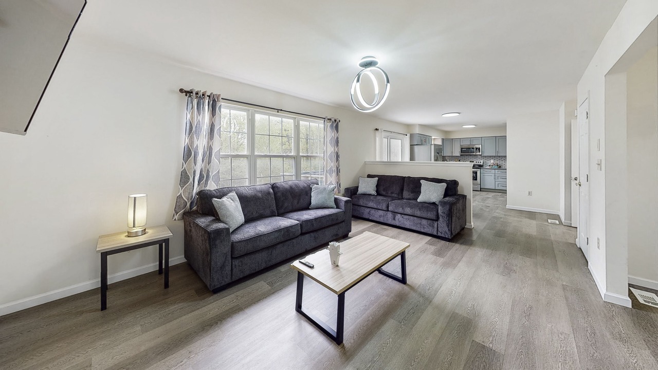 Photo of Livingroom in Tunkhannock Township