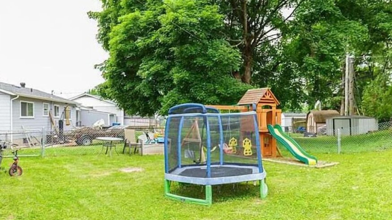 Photo of Others in Hazelwood