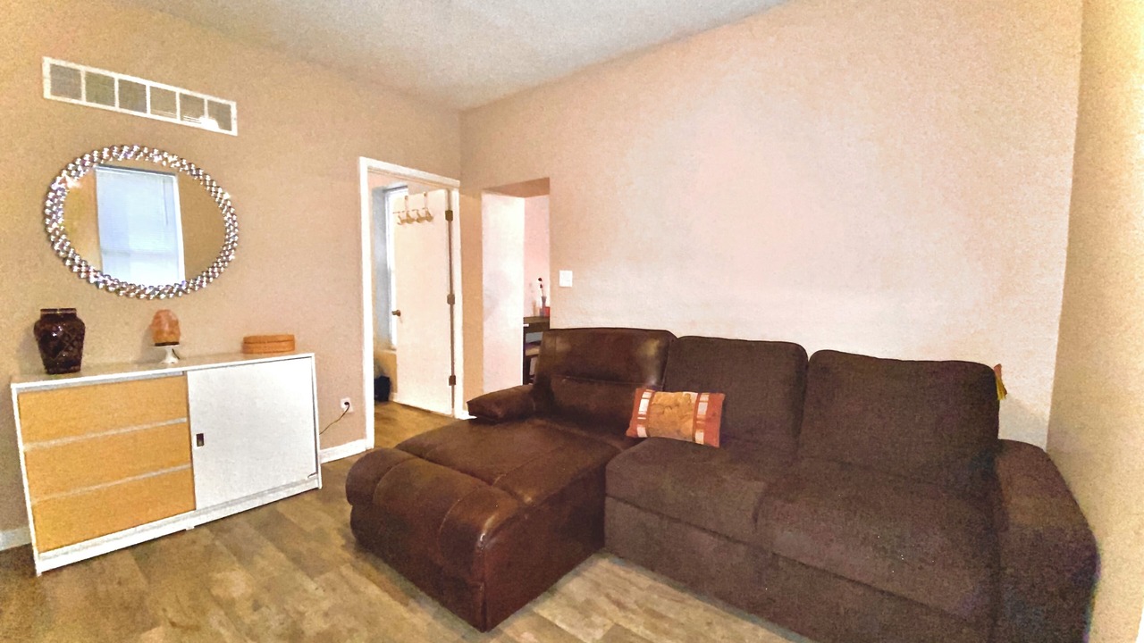 Photo of Livingroom in Hobart