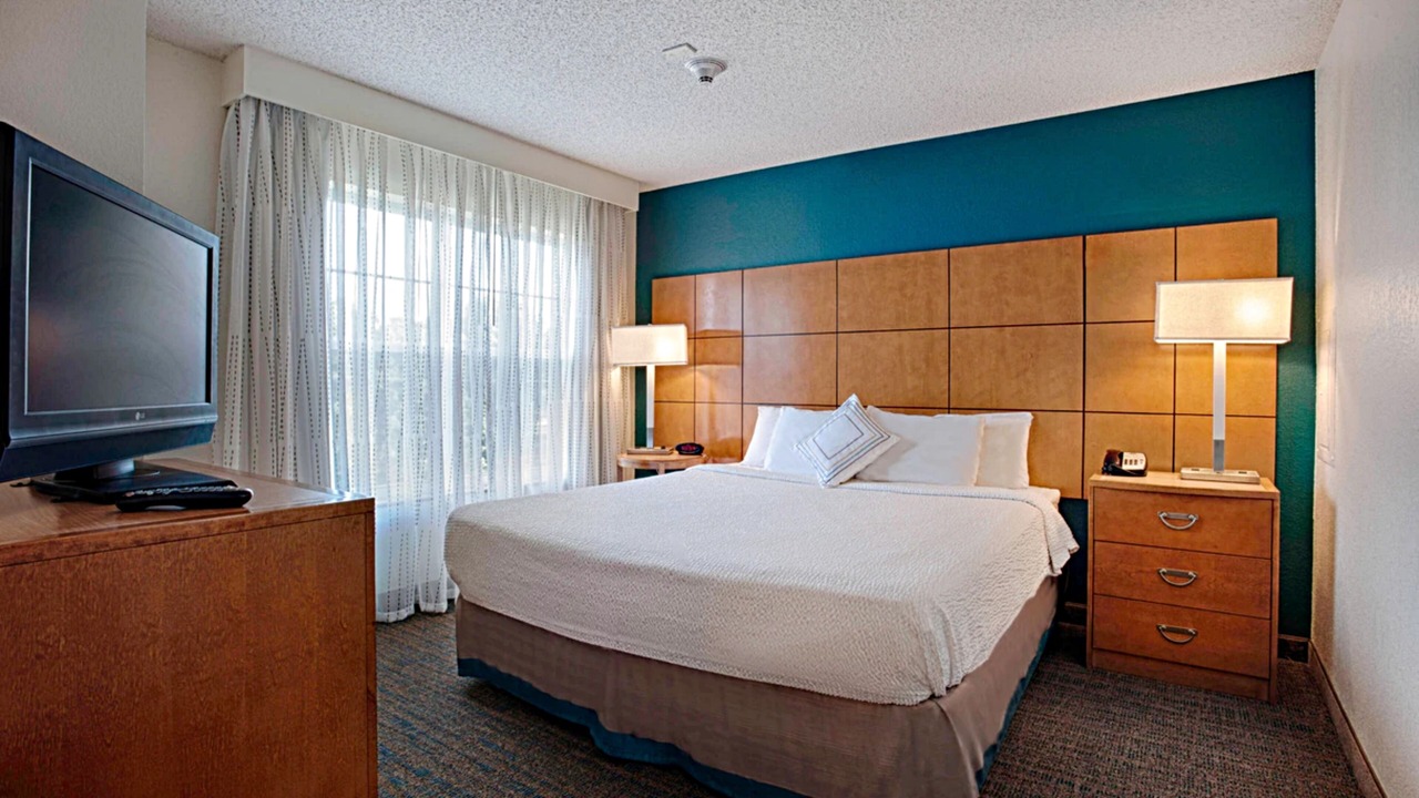 Photo of Bedroom in Egg Harbor Township