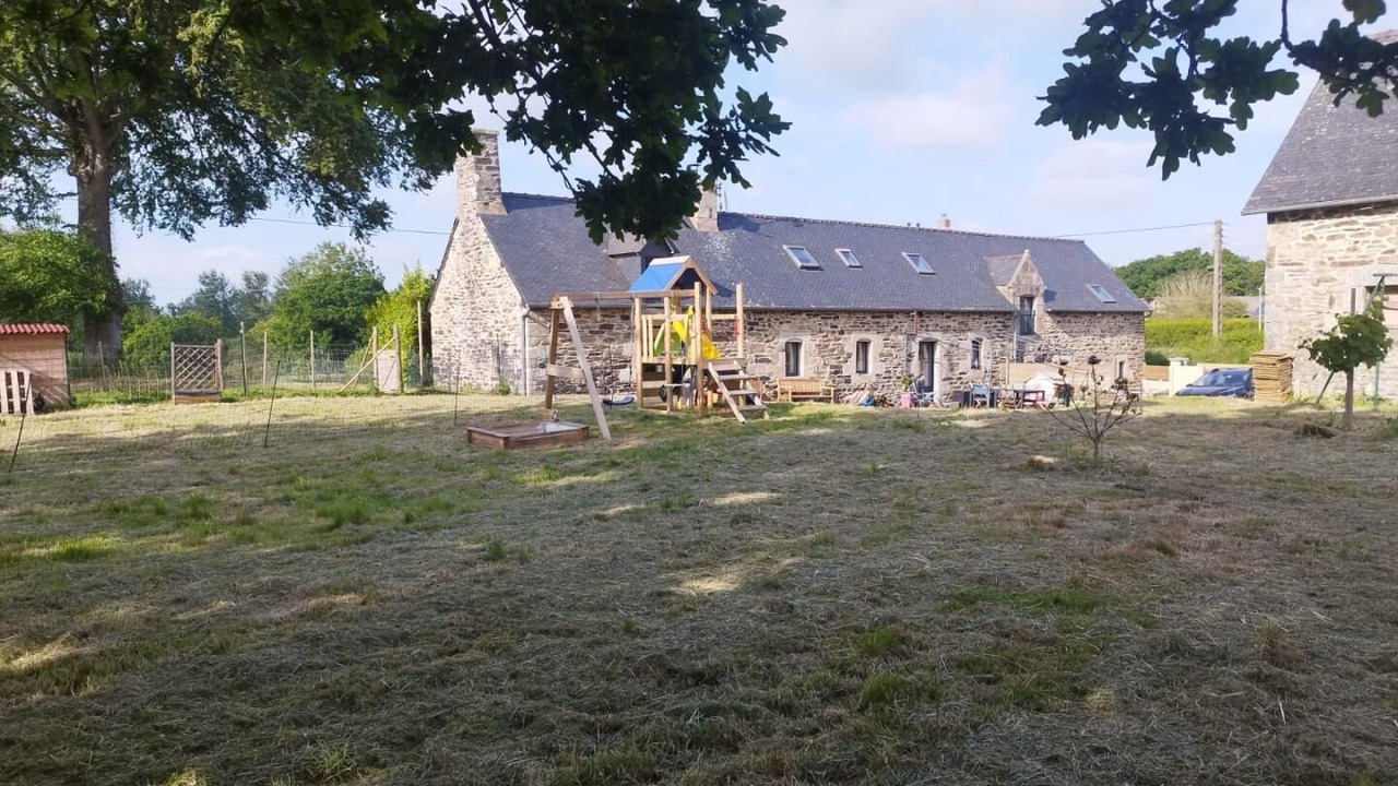 Photo of Others in Rospez