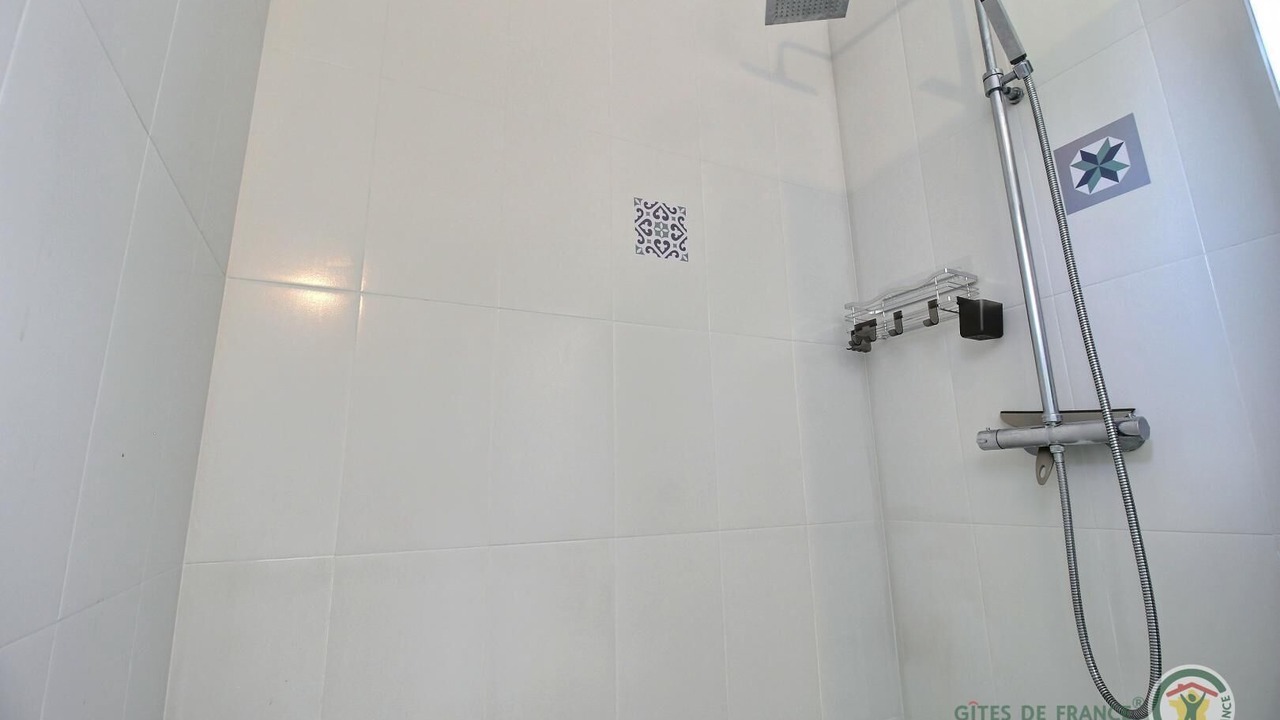 Photo of Bathroom in Rospez