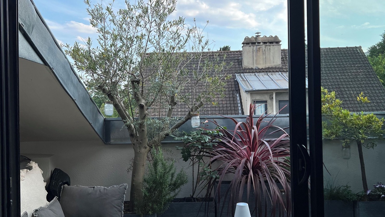 Photo of Others in Suresnes