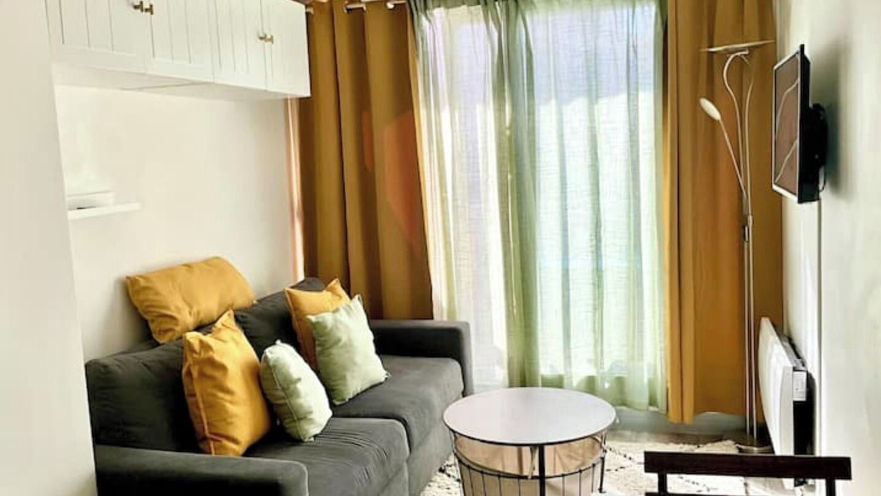 Photo of Livingroom in Puteaux