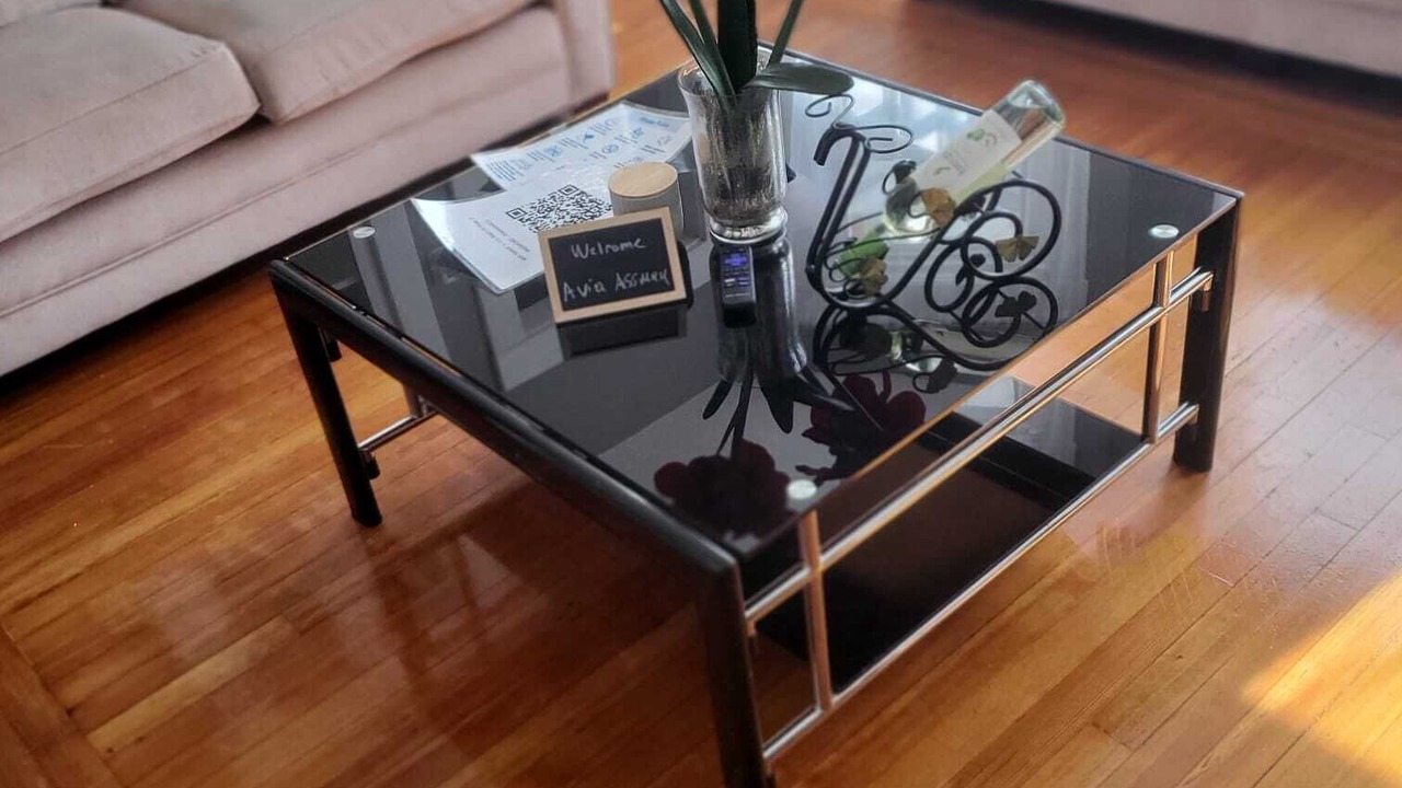 Photo of Livingroom in Center