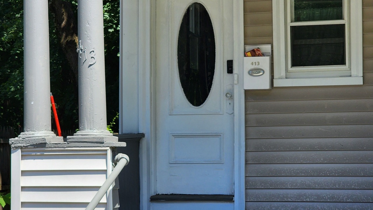 Photo of Outdoor in Center