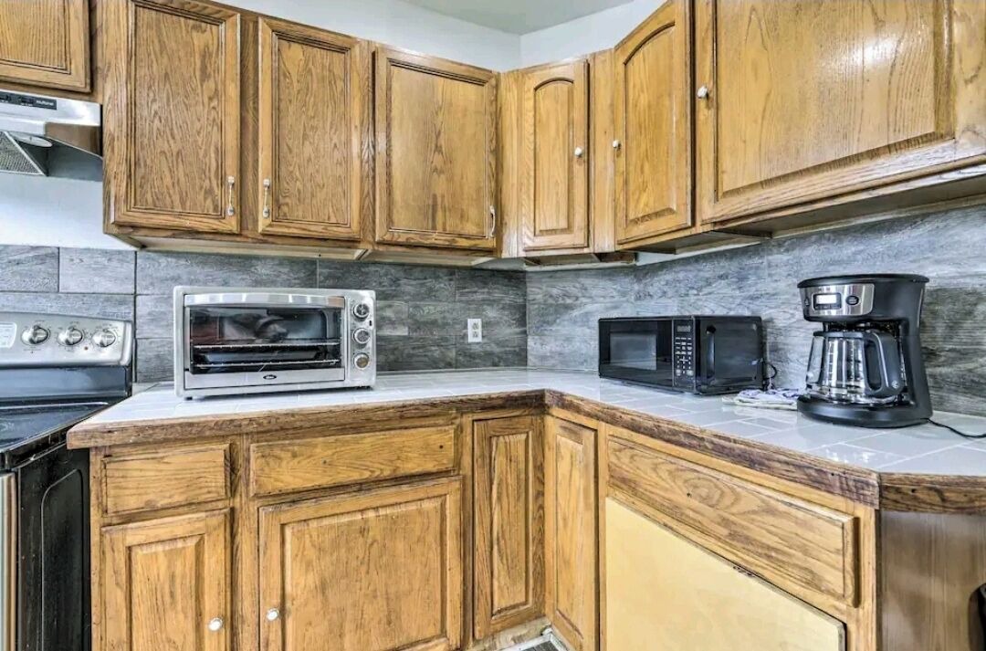 Photo of Kitchen in Center