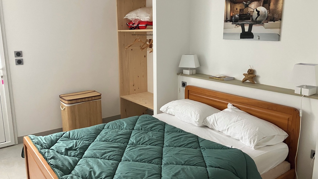 Photo of Bedroom in Port-d'Envaux