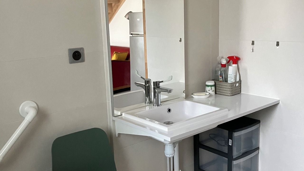 Photo of Bathroom in Port-d'Envaux