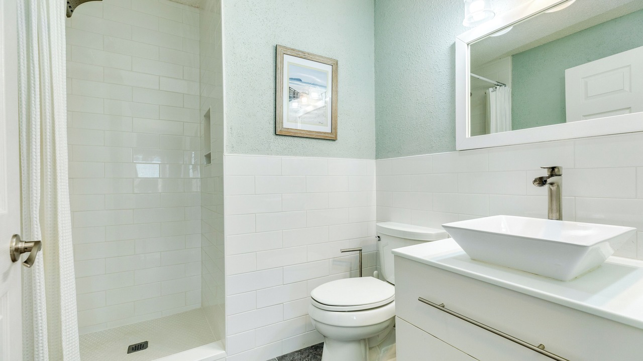Photo of Bathroom in Spanish Grant