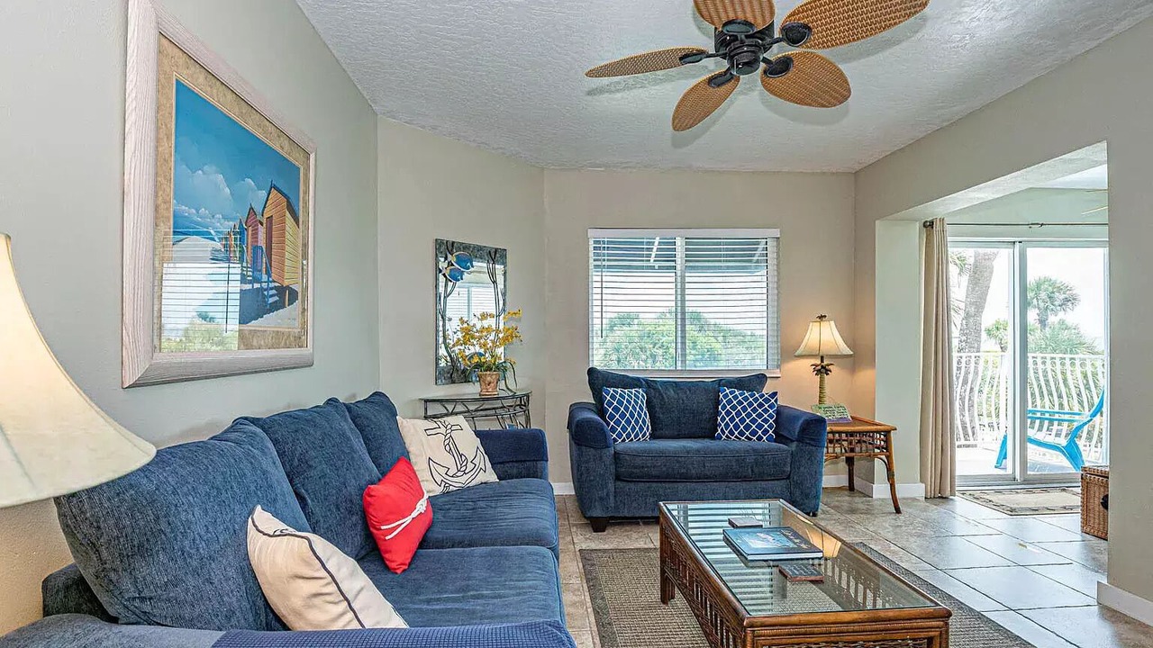 Photo of Livingroom in Port Canaveral