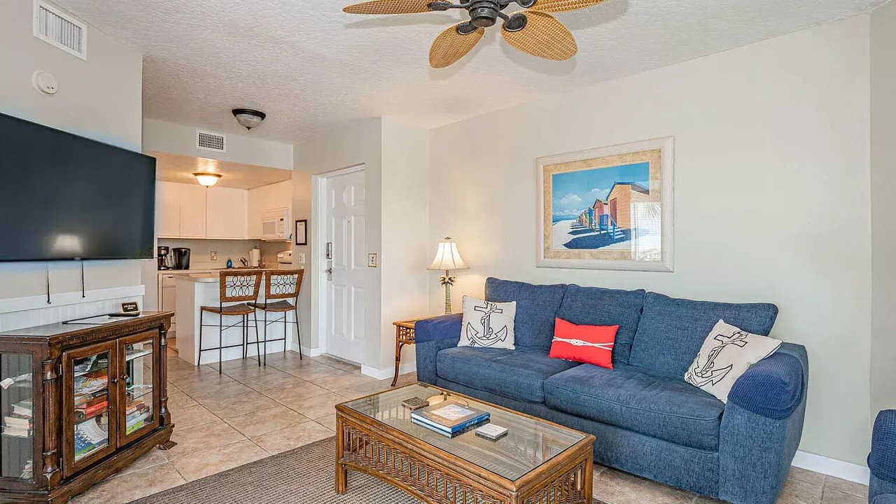 Photo of Livingroom in Port Canaveral