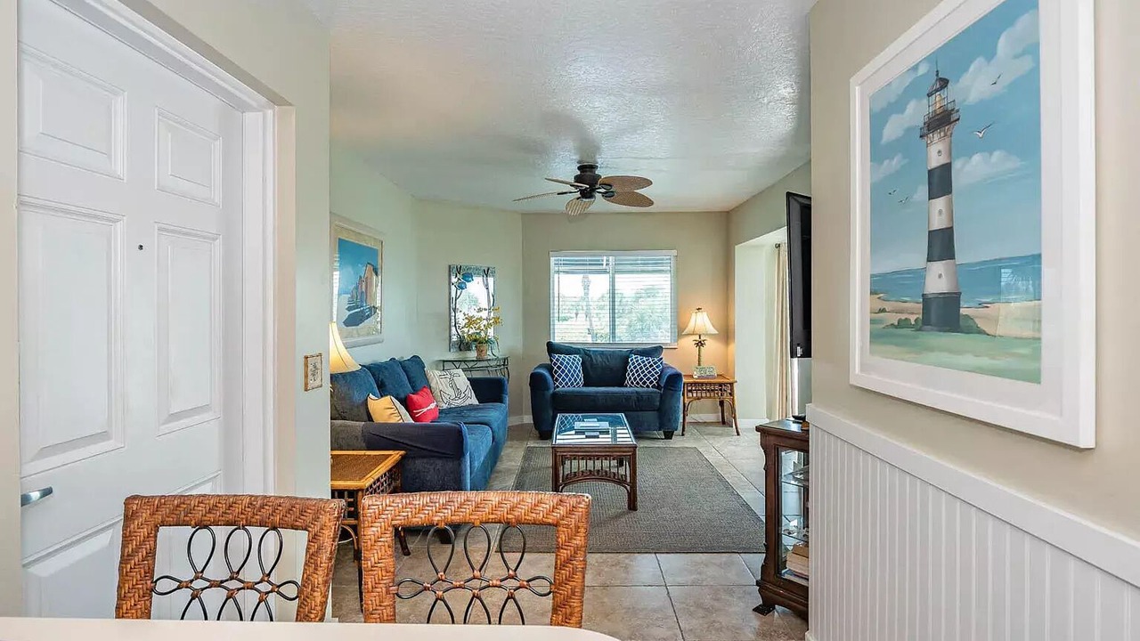 Photo of Livingroom in Port Canaveral