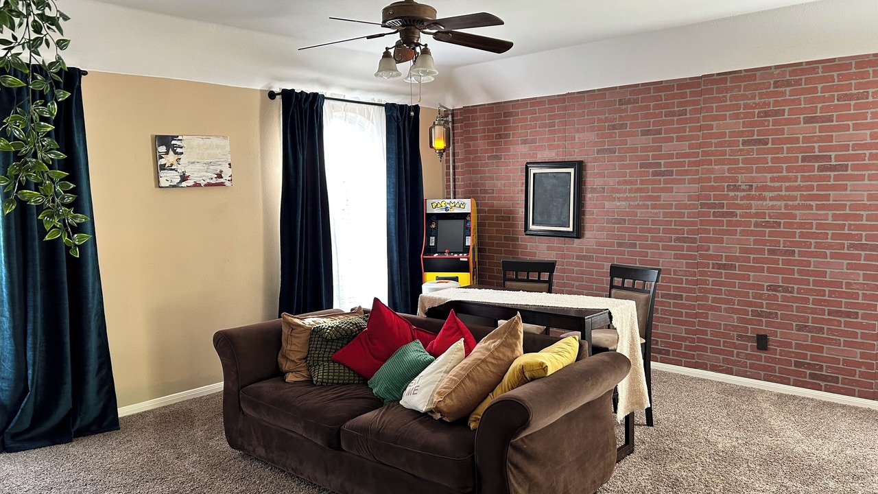 Photo of Livingroom in Manor