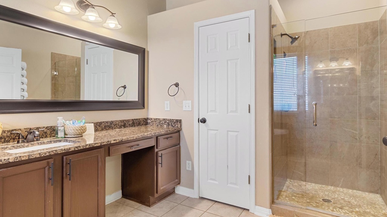 Photo of Bathroom in Manor