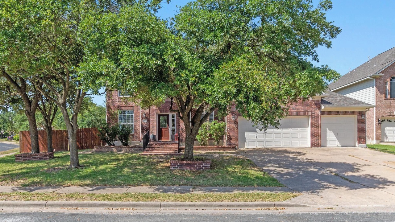 Photo of Outdoor in Manor