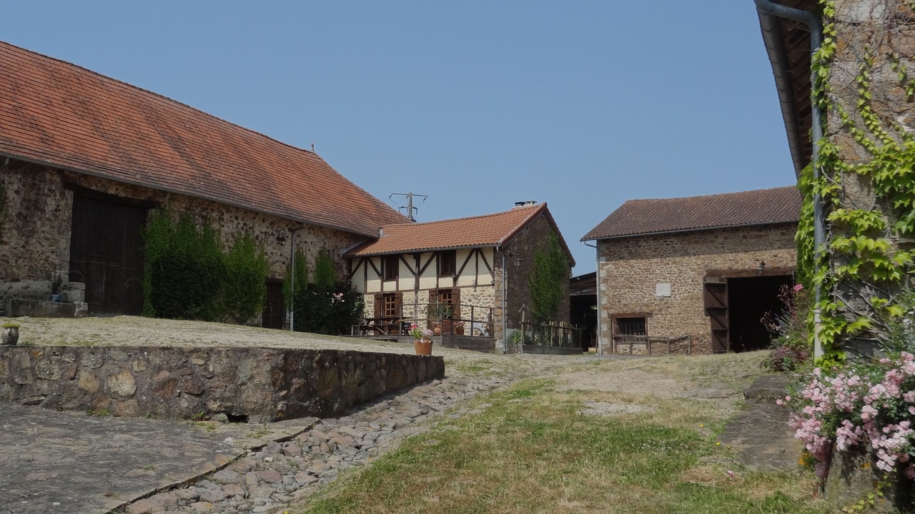 Photo of Outdoor in Saint-Hilaire-Bonneval