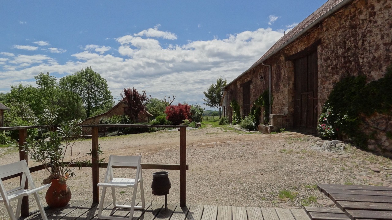 Photo of Patio Balcony in Saint-Hilaire-Bonneval