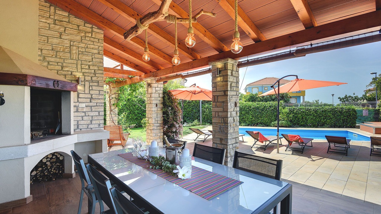 Photo of Patio Balcony in Buzinija