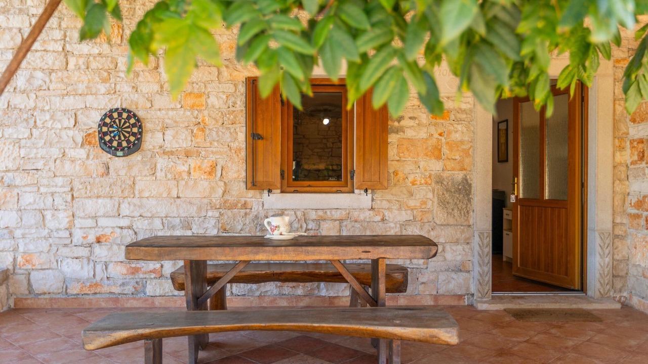 Photo of Patio Balcony in Segotici