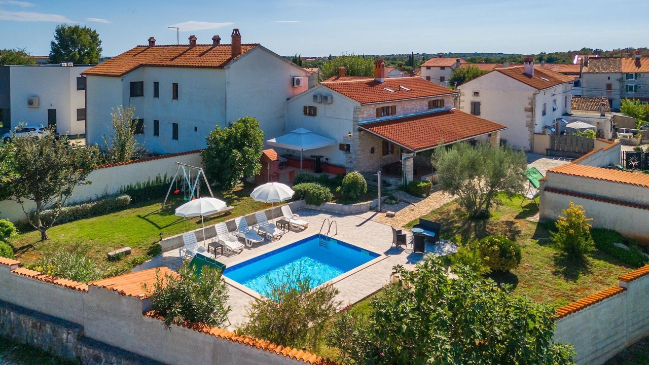 Photo of Outdoor in Segotici