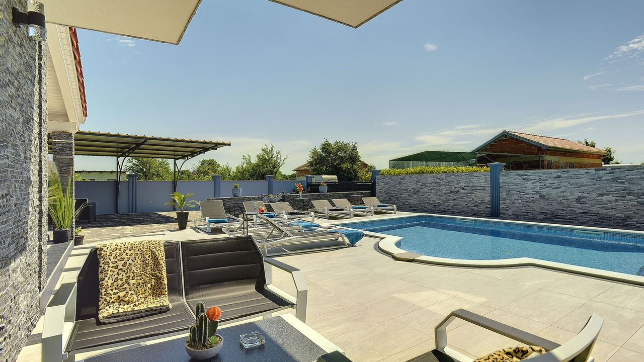 Photo of Patio Balcony in Valbandon