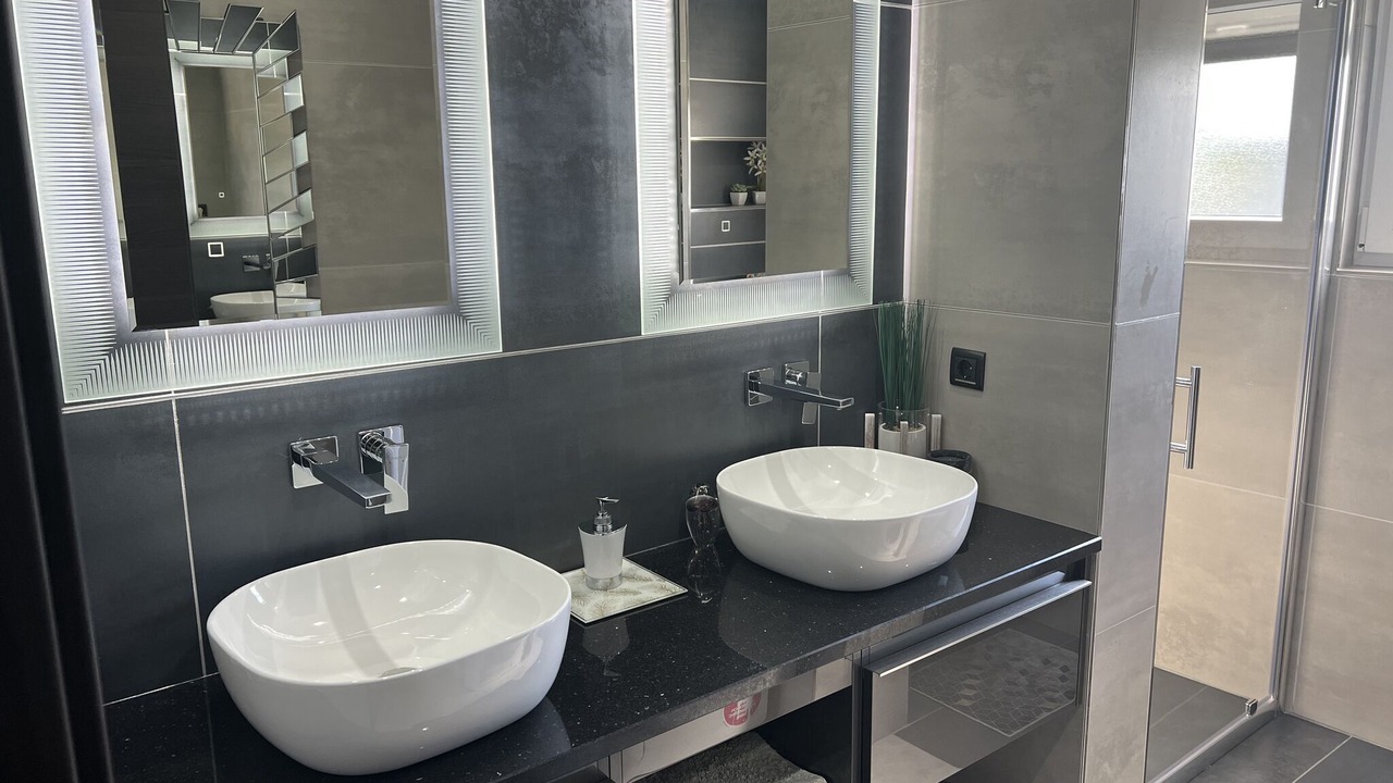 Photo of Bathroom in Valbandon