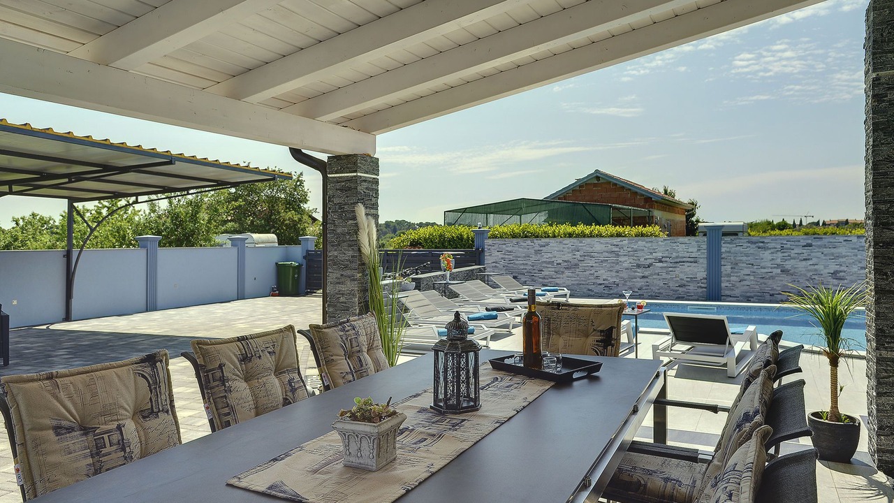 Photo of Patio Balcony in Valbandon