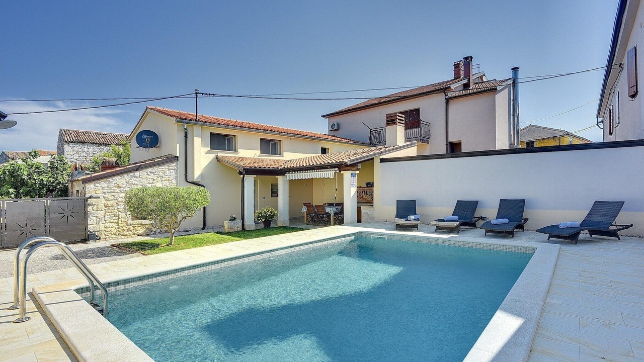 Photo of Outdoor in Valtura