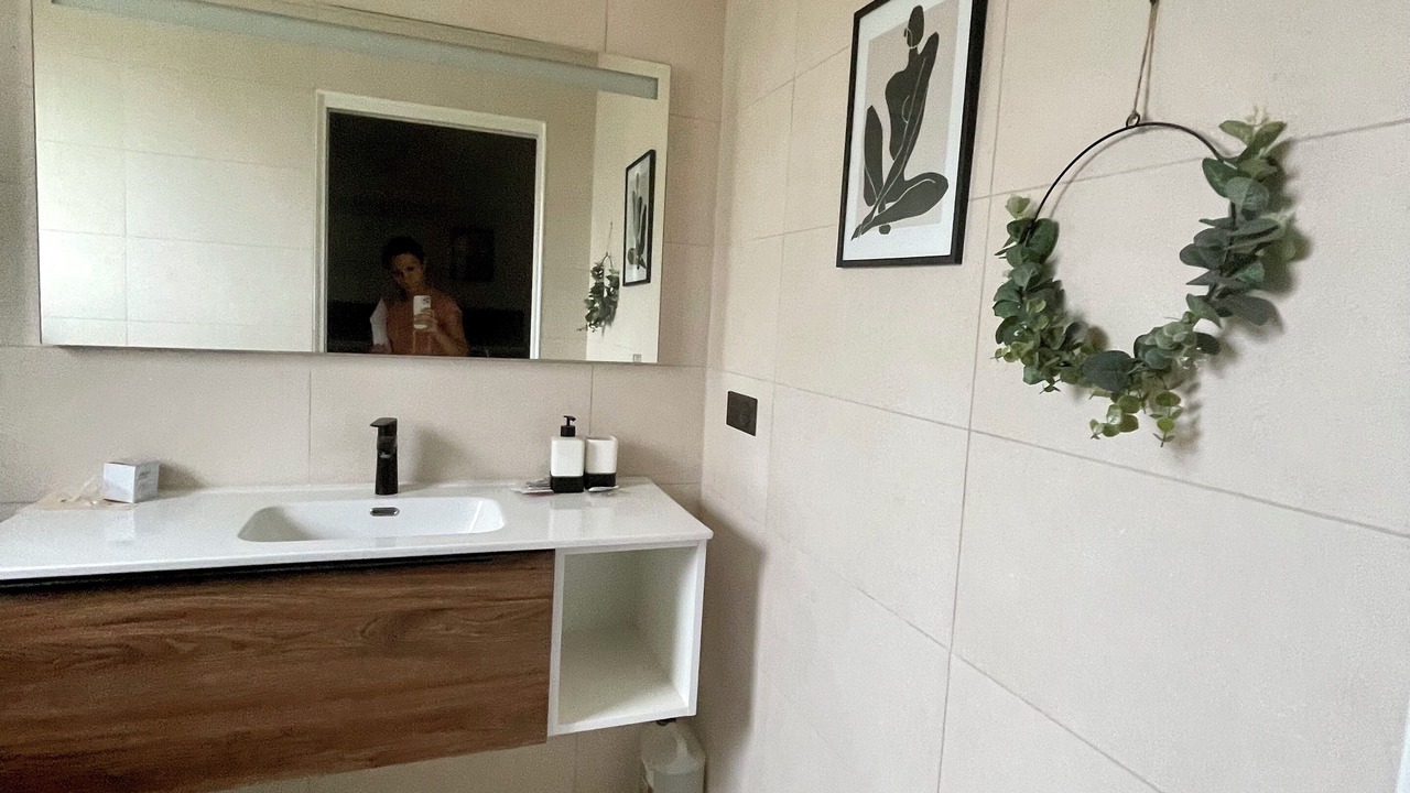 Photo of Bathroom in Port-Vendres