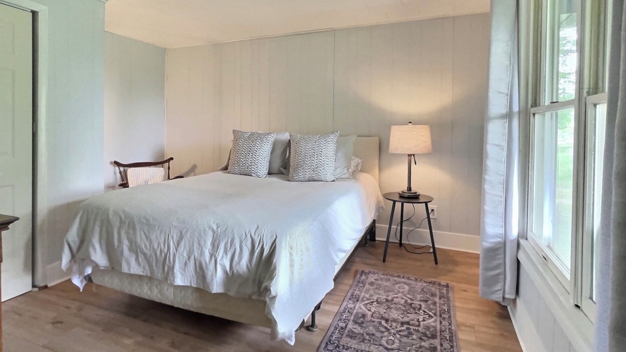 Photo of Bedroom in Sawyer