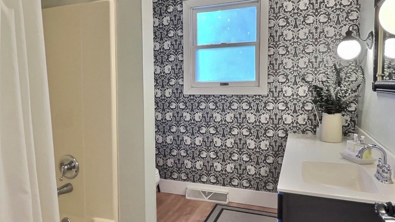 Photo of Bathroom in Sawyer