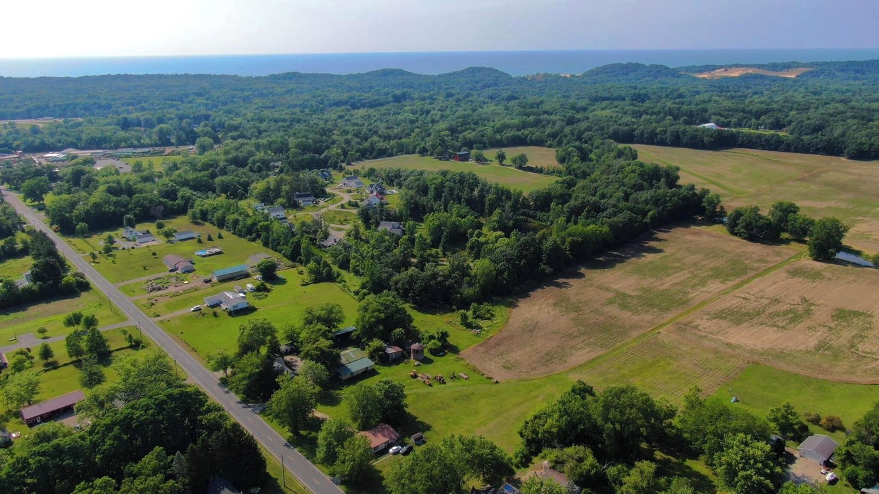 Photo of Outdoor in Sawyer