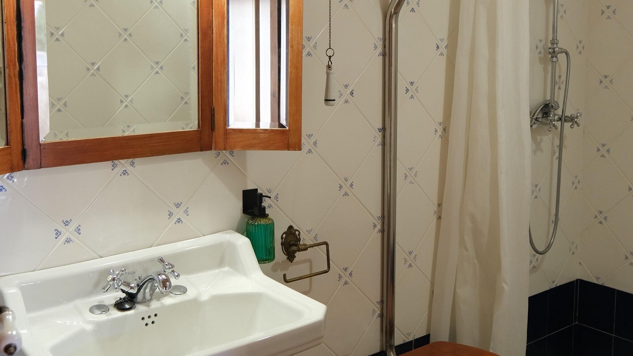Photo of Bathroom in Guimera