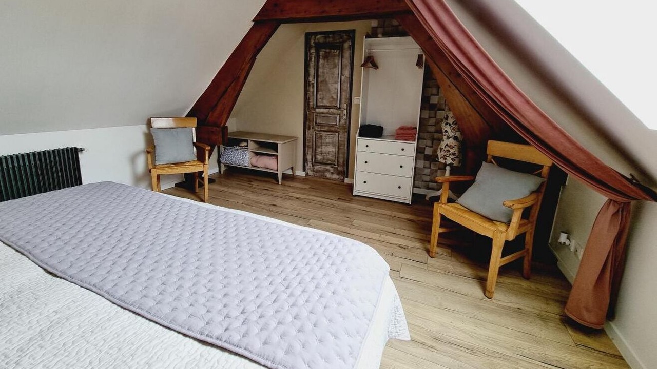 Photo of Bedroom in Chemy