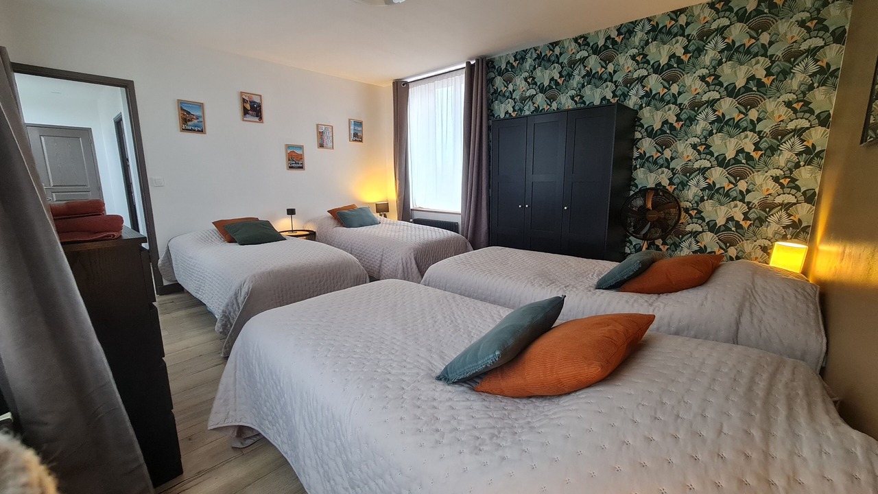 Photo of Bedroom in Chemy