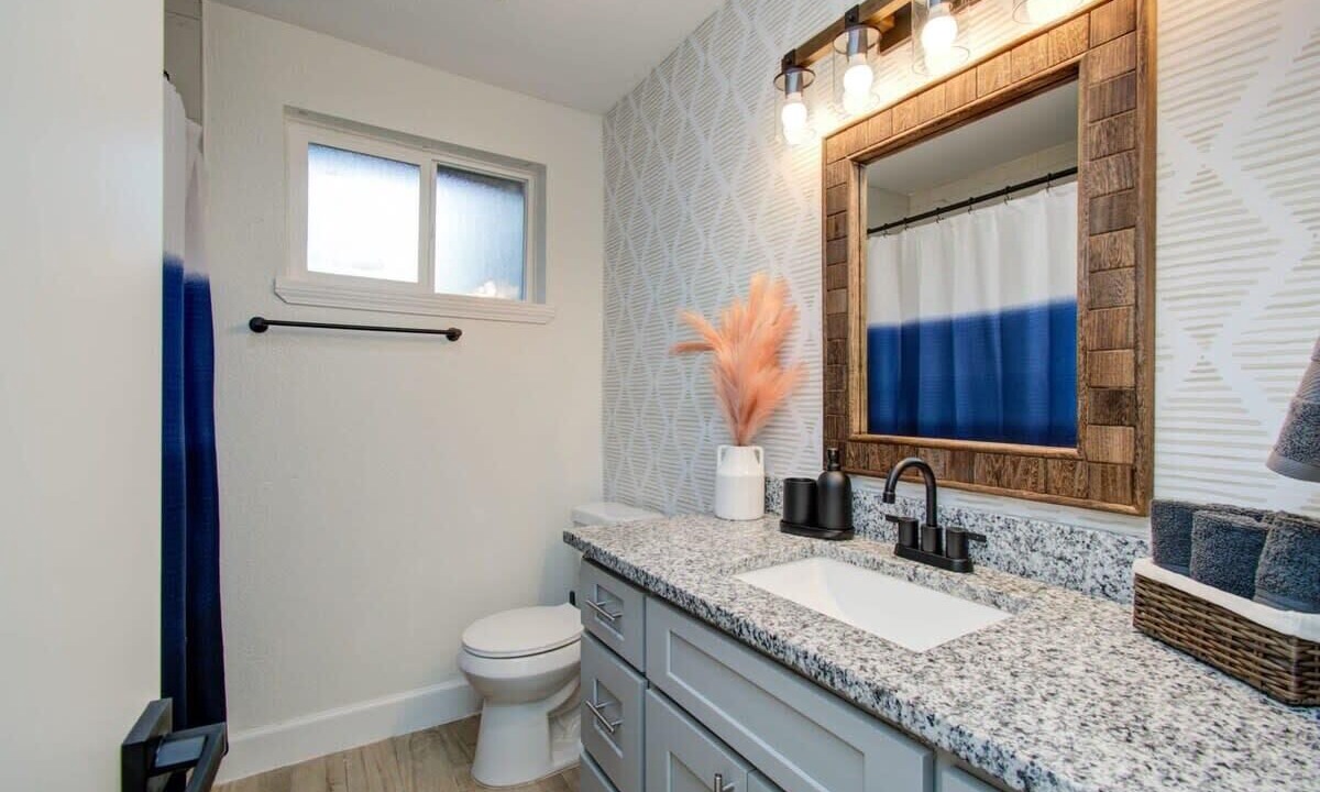Photo of Bathroom in Friendswood