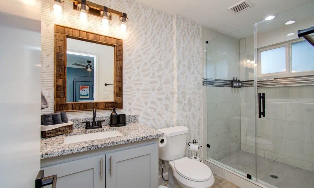 Photo of Bathroom in Friendswood