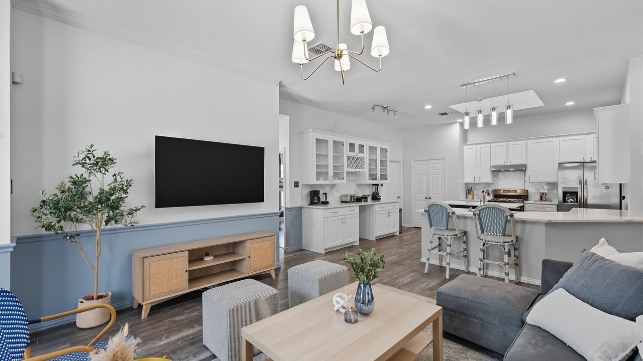 Photo of Livingroom in Corinth