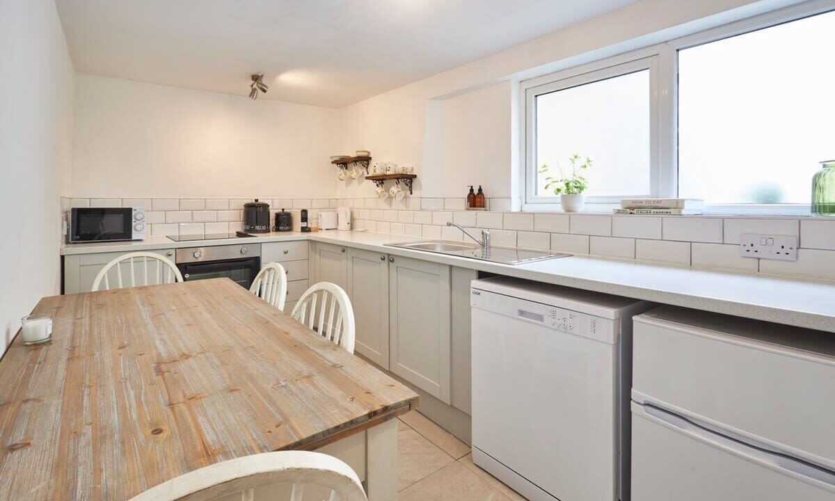 Photo of Others in Catton